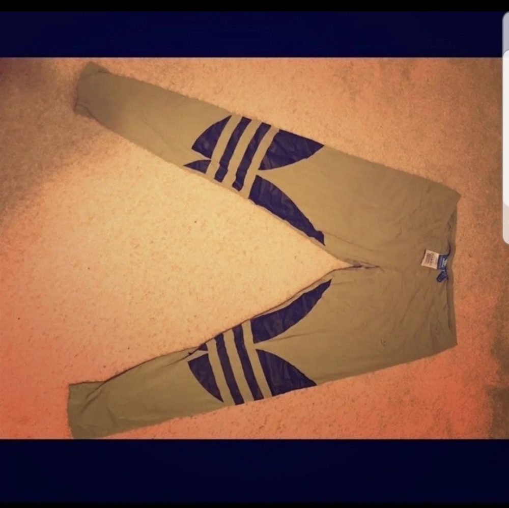 Adidas leggings